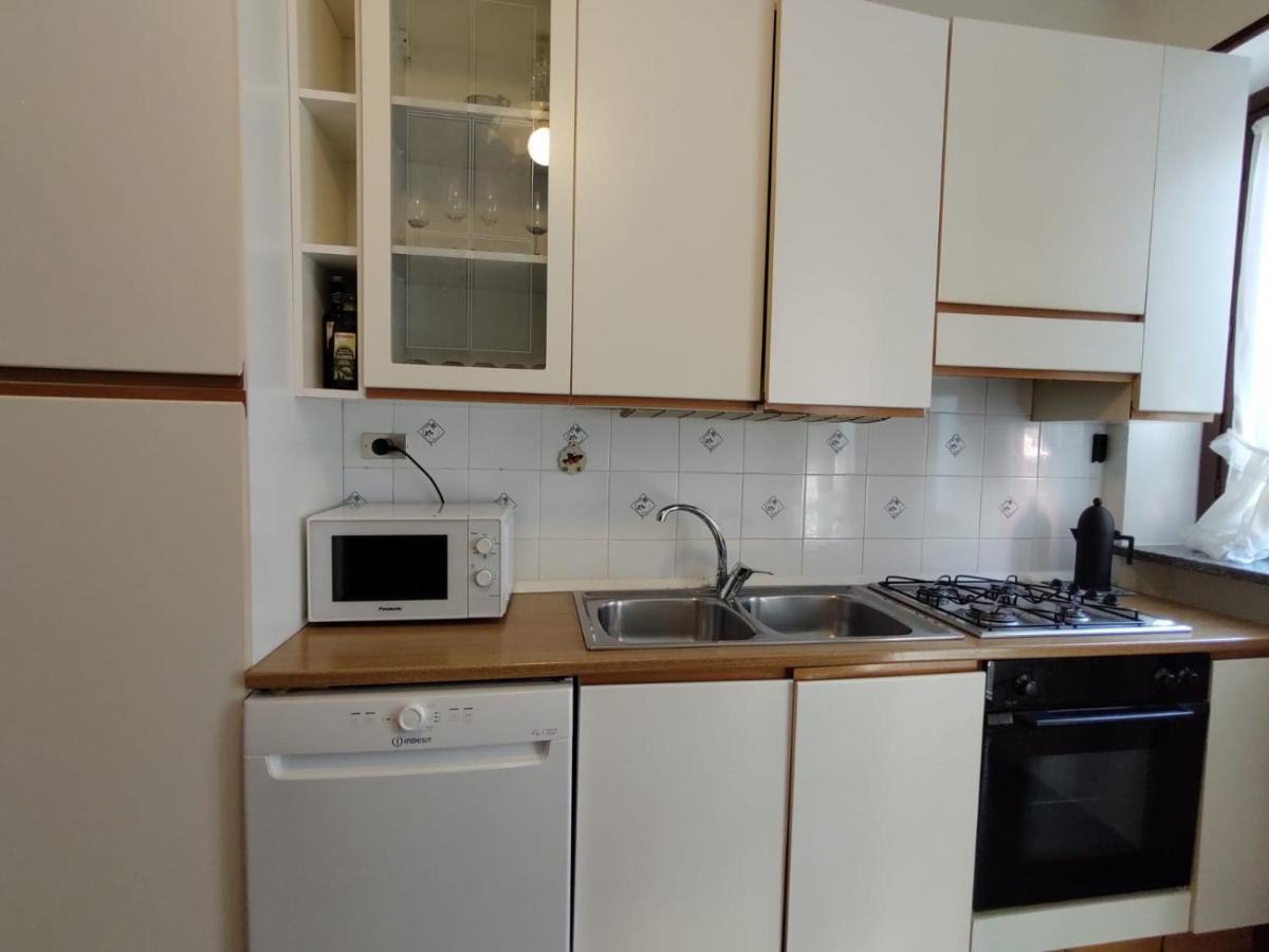 Casa Clivia - 3 Bedroom Apartment With Lake View Стреза Экстерьер фото
